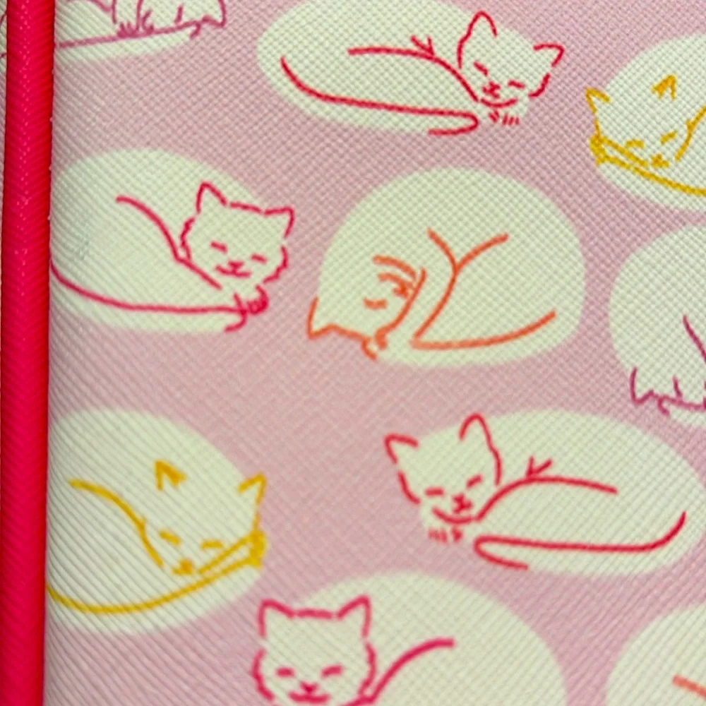 NWT Pink and white Cat Print Cosmetic Bag